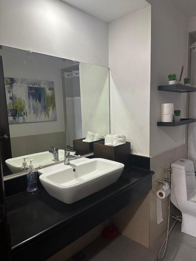 Suites De Marina Manila With Netflix エクステリア 写真